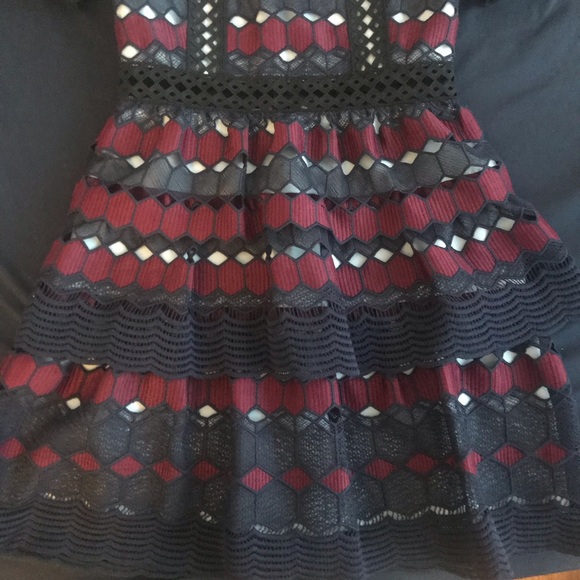 *SOLD* Authentic Self Portrait Hexagon Lace Mini - Picture 5 of 9